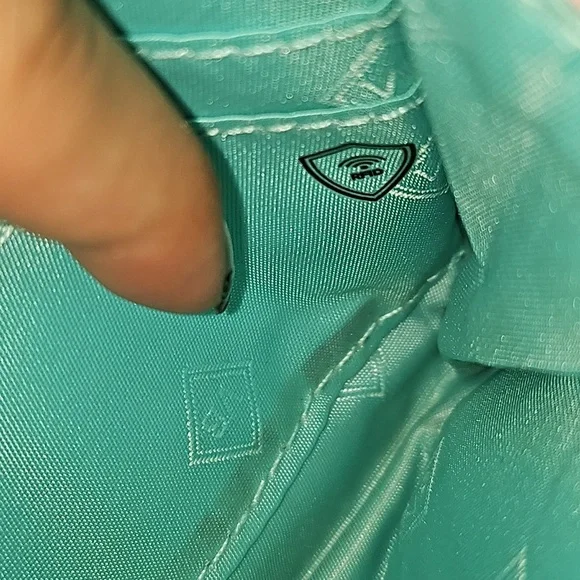 Sold Vera Bradley w/RFID  long wallet - Picture 6 of 9